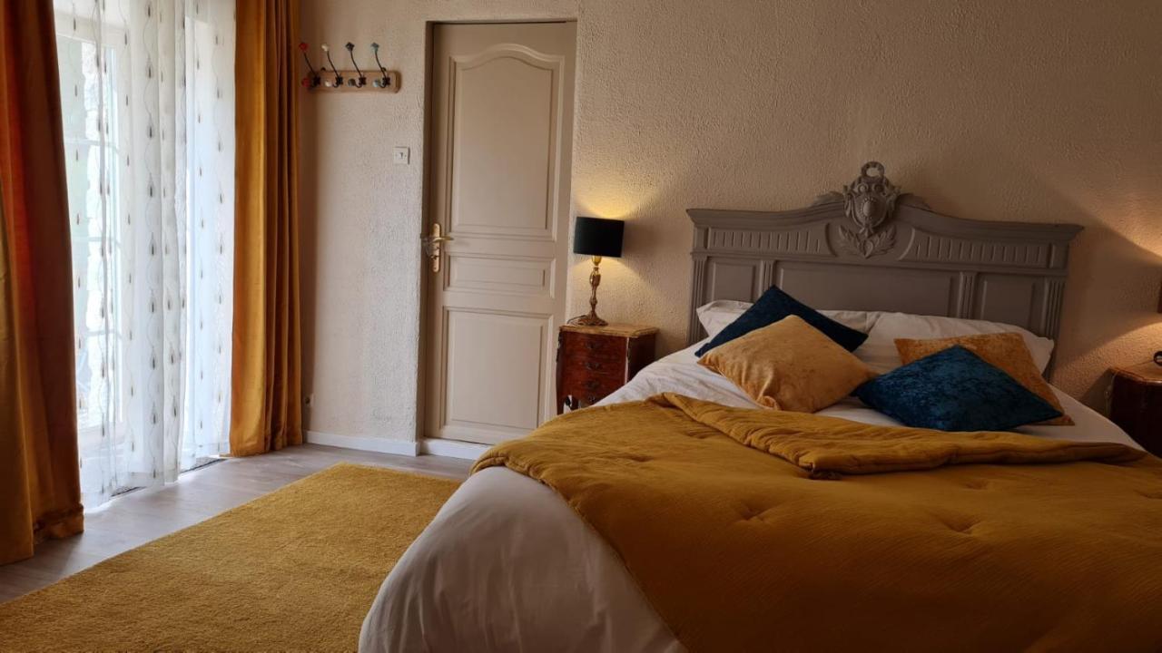 Les Berges De La Planchette Bed & Breakfast Yvignac-la-Tour Exterior foto